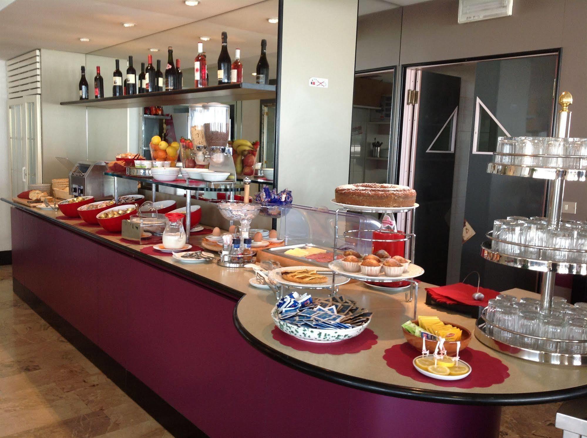 Hotel Bristol 3*
